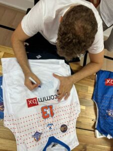 7a9166d5-146e-45f3-a0ce-1e10a7f667a3-600x800